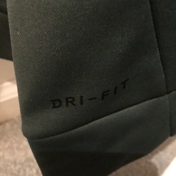 Nike Men's Green Jacket - Picture 8 of 8